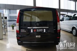 福建奔驰-威霆-2.5L 商务版8座