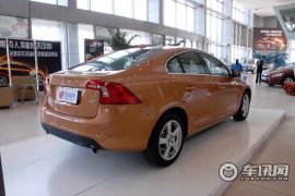 沃尔沃-S60(进口)-2.0T 智雅版