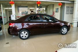 东风悦达起亚-福瑞迪-1.6 AT GL