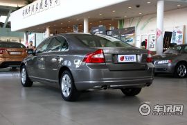 长安沃尔沃-S80L-2.5T 智雅版
