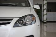 长安汽车-CX30-三厢 1.6 MT标准型