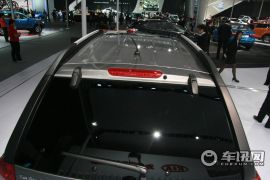 东风悦达起亚-狮跑-2.0 Premium AT 两驱版