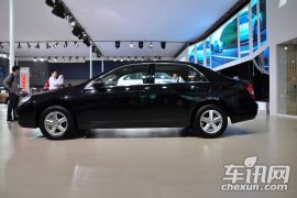 比亚迪-比亚迪F6-黄金版 2.0L CVT尊享型