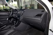 上海汽车-MG5-1.5L AT领航版