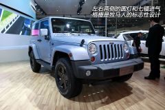 吉普-牧马人-3.6极地版 Sahara