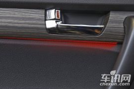 起亚-索兰托(进口)-2.4 至尊版