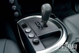 双龙汽车-享御(进口)-2.3 乐享导航版汽油型