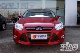 长安福特-福克斯-两厢 2.0 AT 豪华运动型