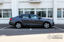 一汽-大众-速腾-1.6L 自动时尚型