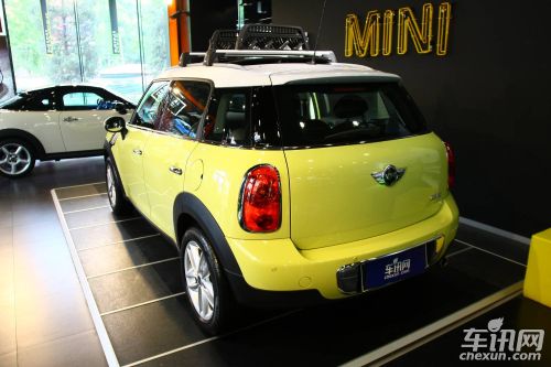 MINI MINI COUNTRYMAN