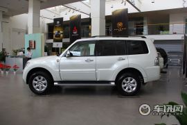 三菱-帕杰罗(进口)-30周年纪念版