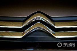 雪铁龙-C4 Aircross(进口)-2.0L 两驱豪华