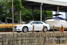 克莱斯勒-克莱斯勒300C- 3.6 豪华版