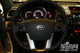 起亚-索兰托(进口)-2.4 至尊版