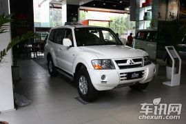 广汽长丰-帕杰罗-V73 3.0GL MT