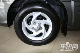 江淮汽车-瑞风-穿梭 2.0L 汽油标准版