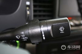 通用雪佛兰-景程-1.8 豪华版 AT