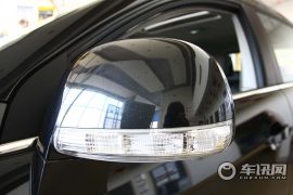 通用雪佛兰-科帕奇-2.4 AT 5座城市导航版