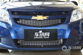 通用雪佛兰-赛欧-1.2L 手动理想版