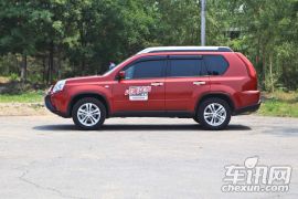 东风日产-奇骏-2.5L XV 至尊版 CVT 4WD