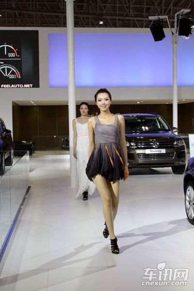 上汽大众6号车模