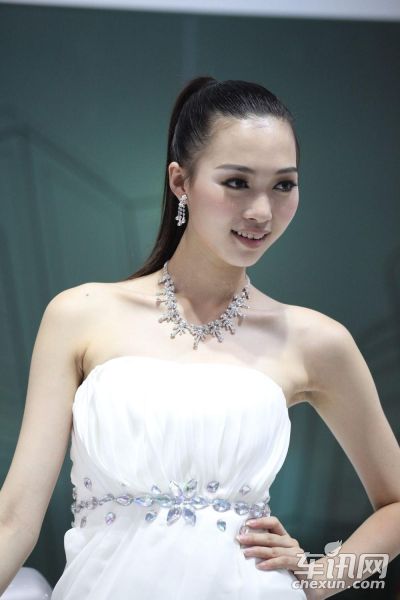 上汽斯柯达6号车模