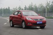 长安汽车-长安逸动EADO-1.6L MT 尊贵型