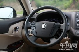 一汽丰田-皇冠-2.5L Royal 真皮天窗特别版