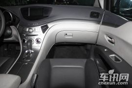 斯巴鲁-驰鹏-3.6 7座基本型