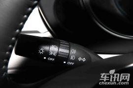 斯巴鲁-驰鹏-3.6 7座基本型