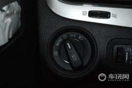 菲亚特-菲跃-2.4L 豪华型