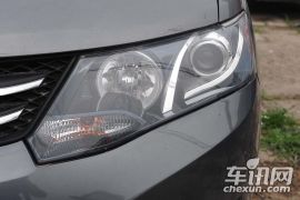 众泰汽车-众泰Z300-1.5 尊贵型