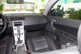 沃尔沃-沃尔沃C70-2.5 T5