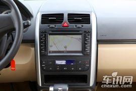 北京汽车-北京汽车E系列-1.5L乐尚自动版