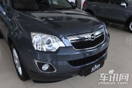 欧宝-安德拉-2.4 豪华四驱版