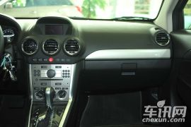 欧宝-安德拉-2.4 豪华四驱版