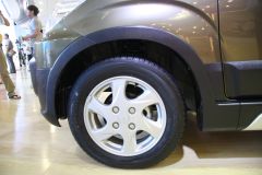 一汽吉林-森雅S80