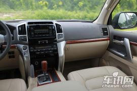 一汽丰田-兰德酷路泽-4.0 VX AT