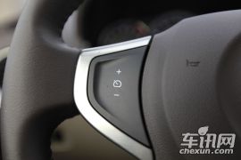 雷诺-科雷傲-2.5 四驱豪华导航版