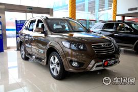 现代-新胜达（进口）-2.4 豪华版 七座四驱