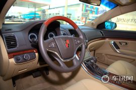 上海汽车-荣威950-2.4L 豪华行政版