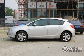 通用别克-英朗-XT 1.6L 自动时尚版