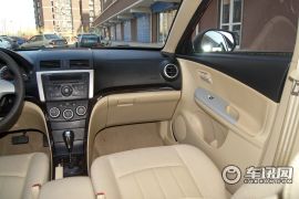 海马汽车-福美来-两厢 1.6L自动精英版