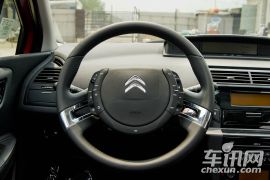 东风雪铁龙-世嘉-两厢 2.0自动乐骋型