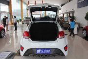 现代-Veloster飞思-1.6T 自动豪华版