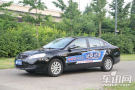 奇瑞汽车-东方之子-2.0 CVT智雅版