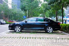 上海大众-帕萨特-2.0TSI DSG至尊版