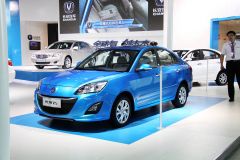 长安汽车-悦翔V5