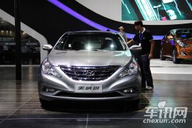 北京现代-索纳塔八