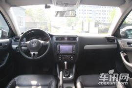 一汽-大众-速腾-1.4TSI 自动豪华型